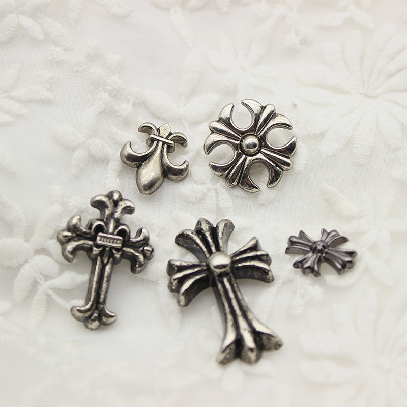 厂家合金十字架心铆钉帽钉箱包皮衣装饰钉服饰手机朋克风