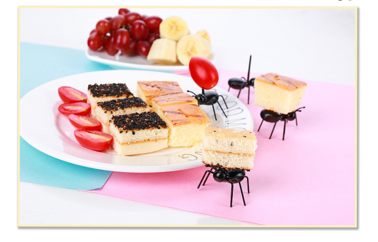 Cute Ants Plastic Fruit Fork 12 Pieces display picture 3