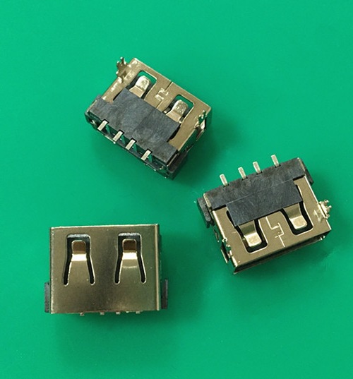 移动电源USB2.0 贴片式 短体 高6.5MM  无边 铜壳 无卤环保材质