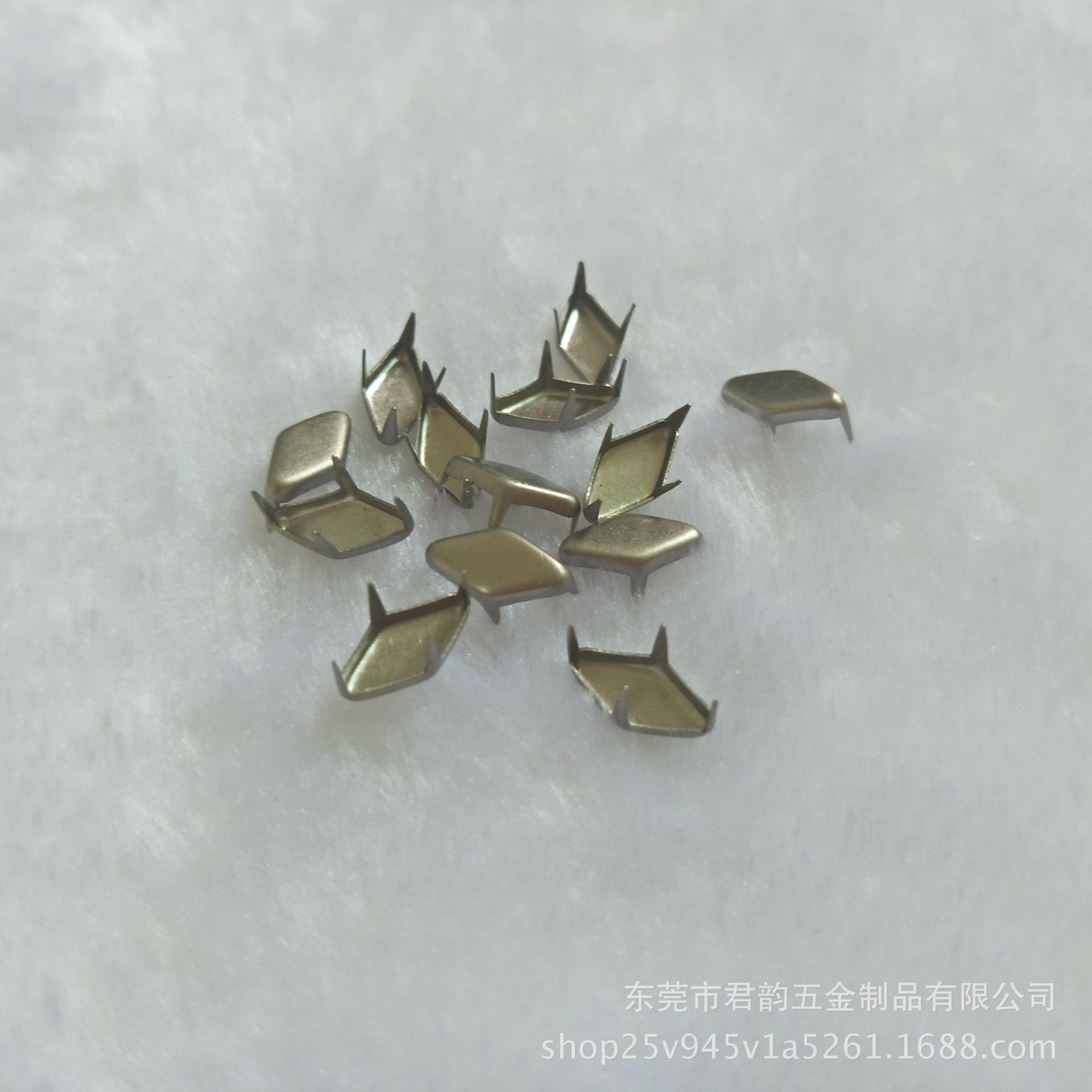 厂家直销铜质爪钉 棱形爪钉 撞钉 叶形爪钉 金字塔爪钉 规格齐全-阿里巴巴