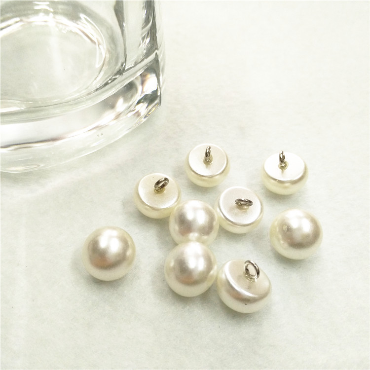 Semicircle Copper Feet Pearl Buckle Hemispherical Button Rusty Feet Button Women's Sweater Cardigan Button Children's Clothing Button Semicircle Copper Feet Pearl Buckle Hemispherical Button Rusty Feet Button Women's Sweater Cardigan Button Children's Clothing Button