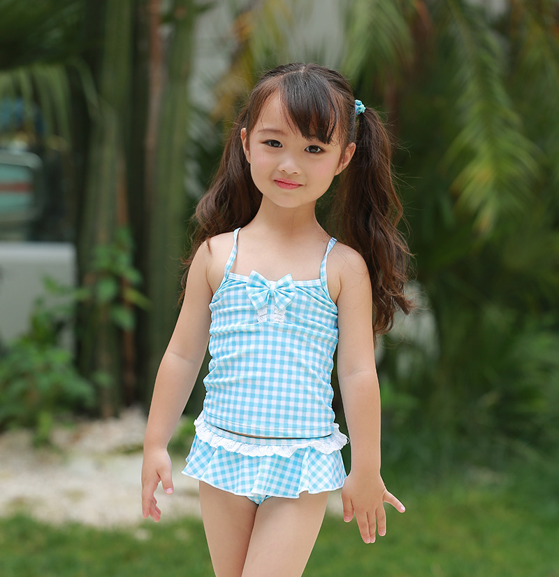 Children's cute split swimwear with bow for swimming