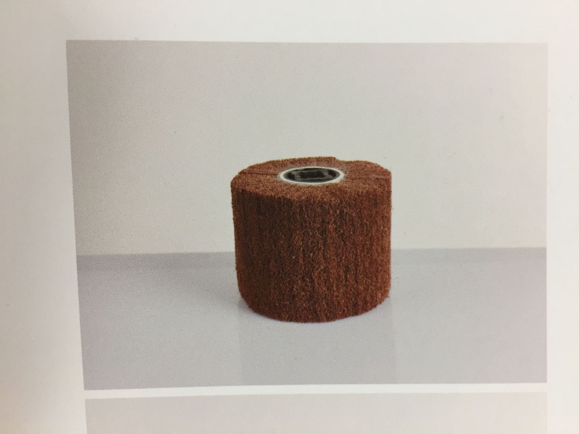 无纺布拉丝轮不织布拉丝轮抛光轮磨轮用于金属表面拉丝厂家现货