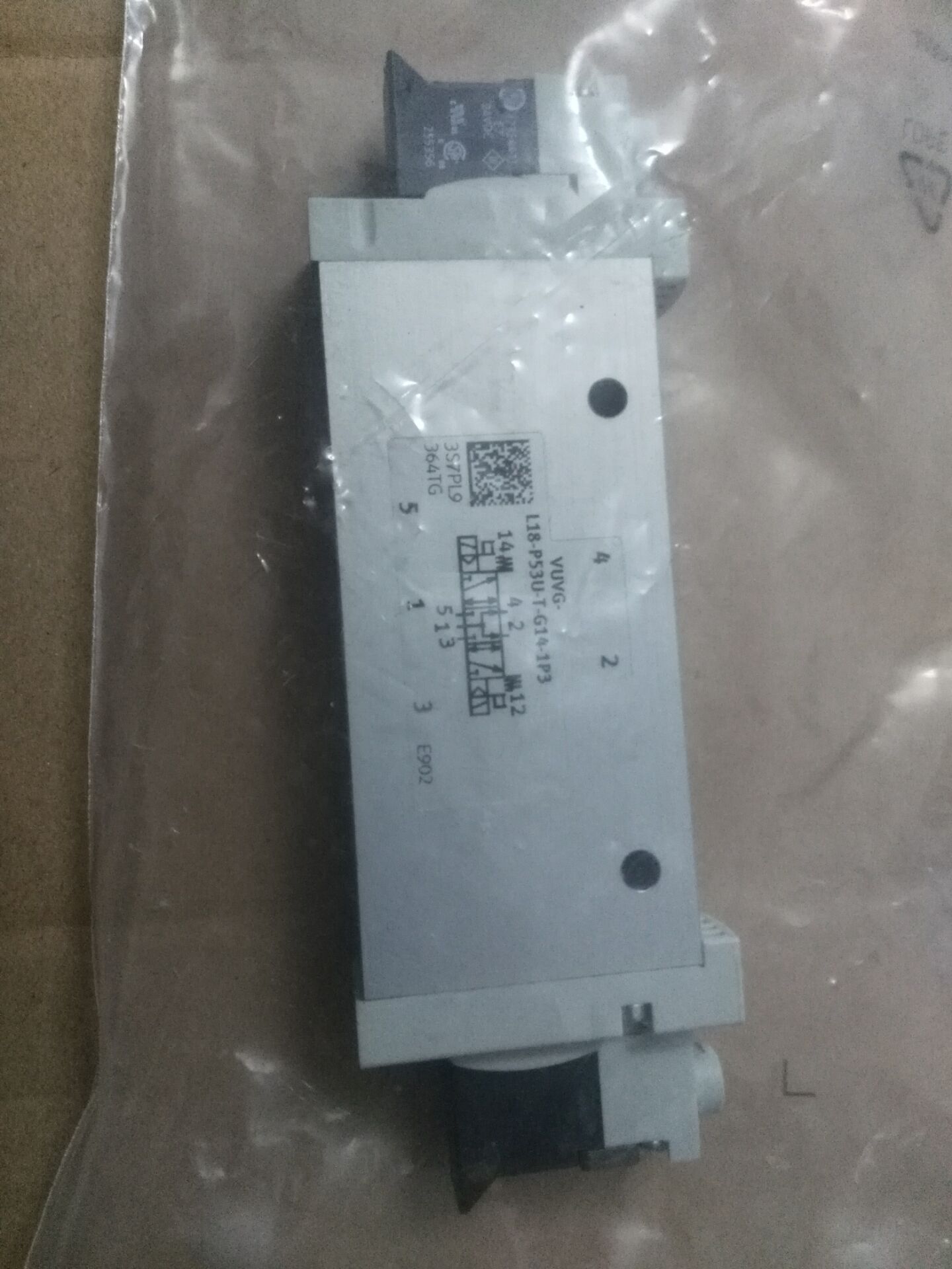 FESTO/费斯托 电磁阀VUVG-L18-P53U-T-G14-1P3 574433 735441现货