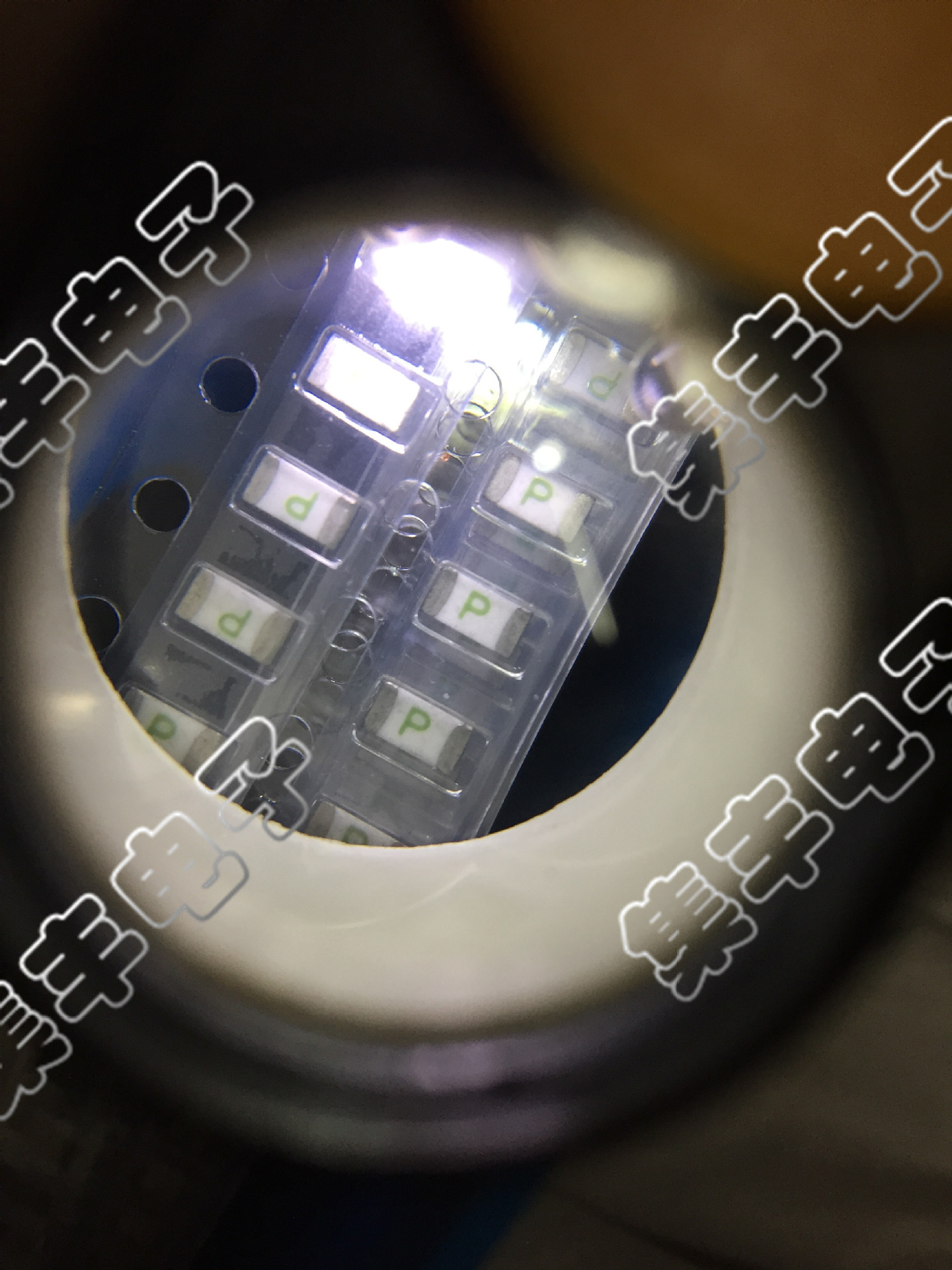 0437003.WR 丝印:P 1206 32V 3A 力特 高温 贴片保险丝 欢迎咨询