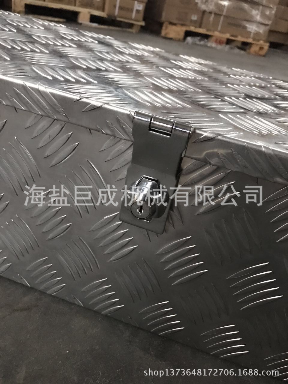 供应 铝箱 Aluminum box 30"