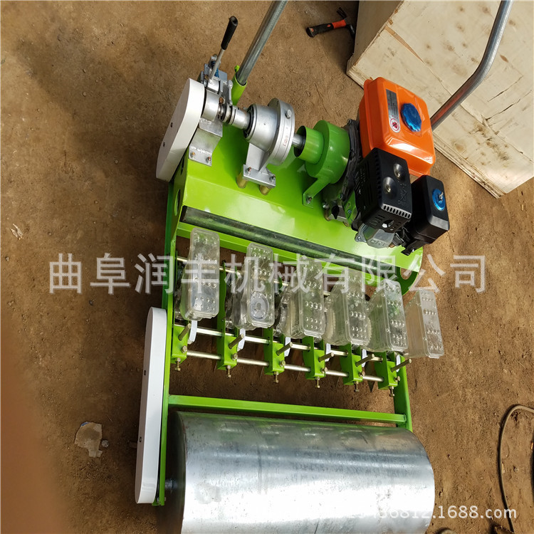 双筒播种机环保型产品 乡城县小颗粒种植播种机