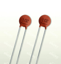���� ԭ�b ��Ʒ �AƬ�ɽ������ 104PF +80%-20% 50V Y5V 1K/��