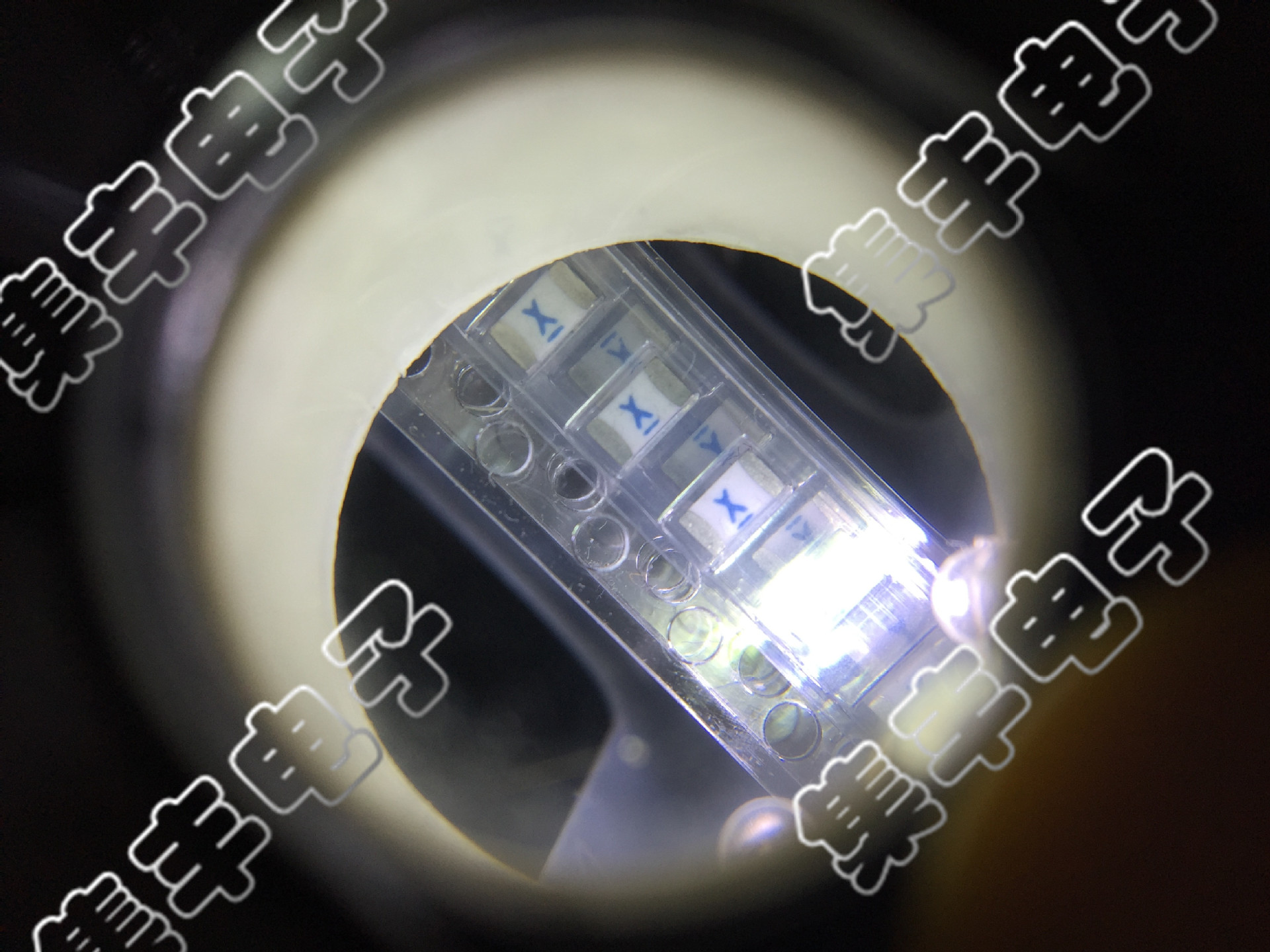 0469008.WR 丝印:X 1206 24V 8A 力特 贴片保险丝 欢迎咨询