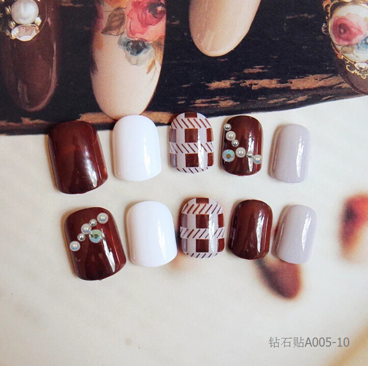 Diamond nail stickers, super shiny Japanese design, diamond stickers, self-adhesive nail drill, in stock, wholesale and customization detail image 10