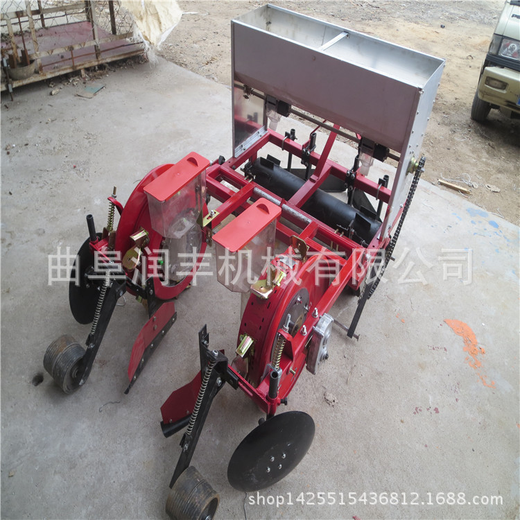 带胶轮的蔬菜播种机 长寿县播种机产品多多
