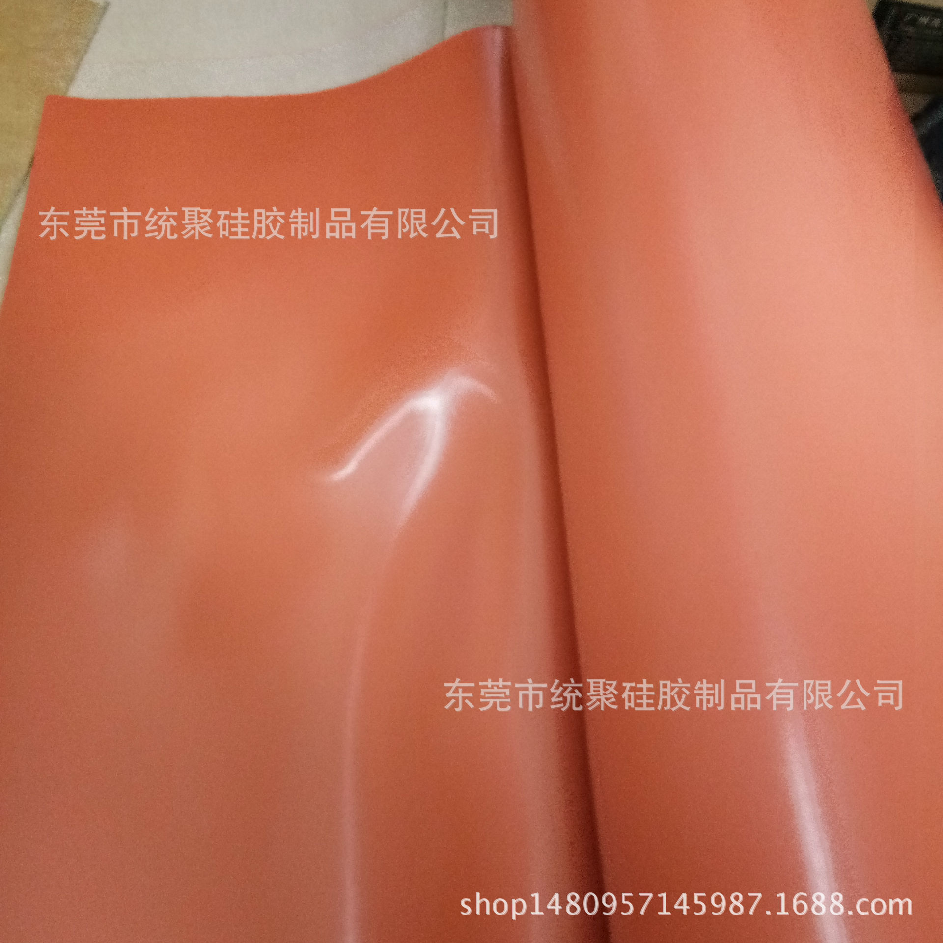 5MM光面硅胶发泡板，闭l孔硅胶泡棉板