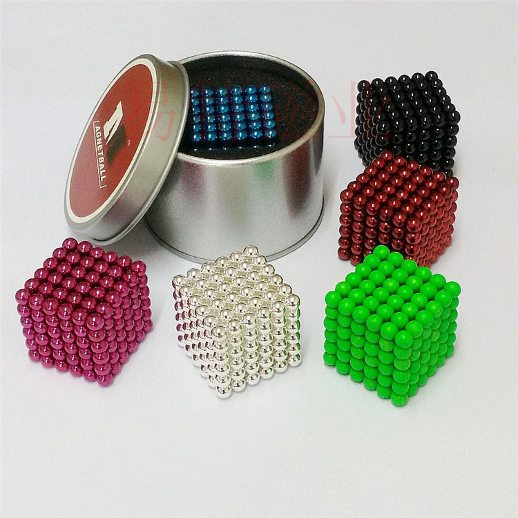 厂家直销钕铁硼强磁铁山东 圆形磁石 强力吸铁石 D12*5镀镍 库存