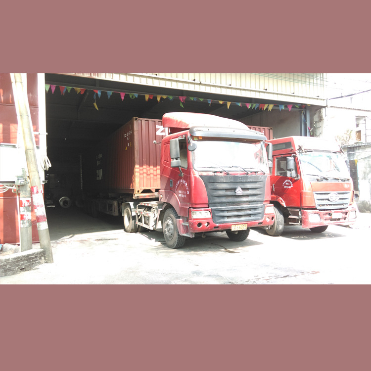 门前装货图片10
