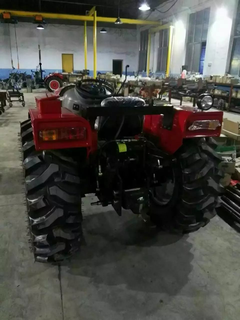 菏泽大型拖拉机554拖拉机旋耕机
