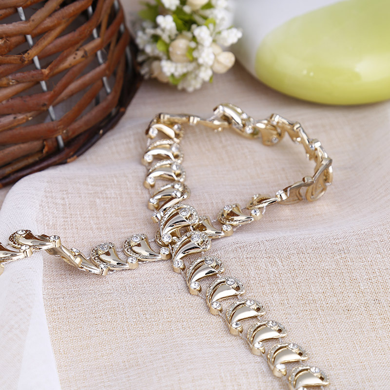 服装鞋子辅料批发单排线钻塑料多排排钻圣诞工艺品装饰配件家纺