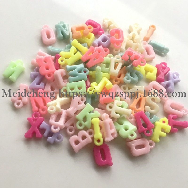 Plastic acrylic spring color hanging hole 26 English letter beads children's jewelry accessories clothing accessories detail image 5