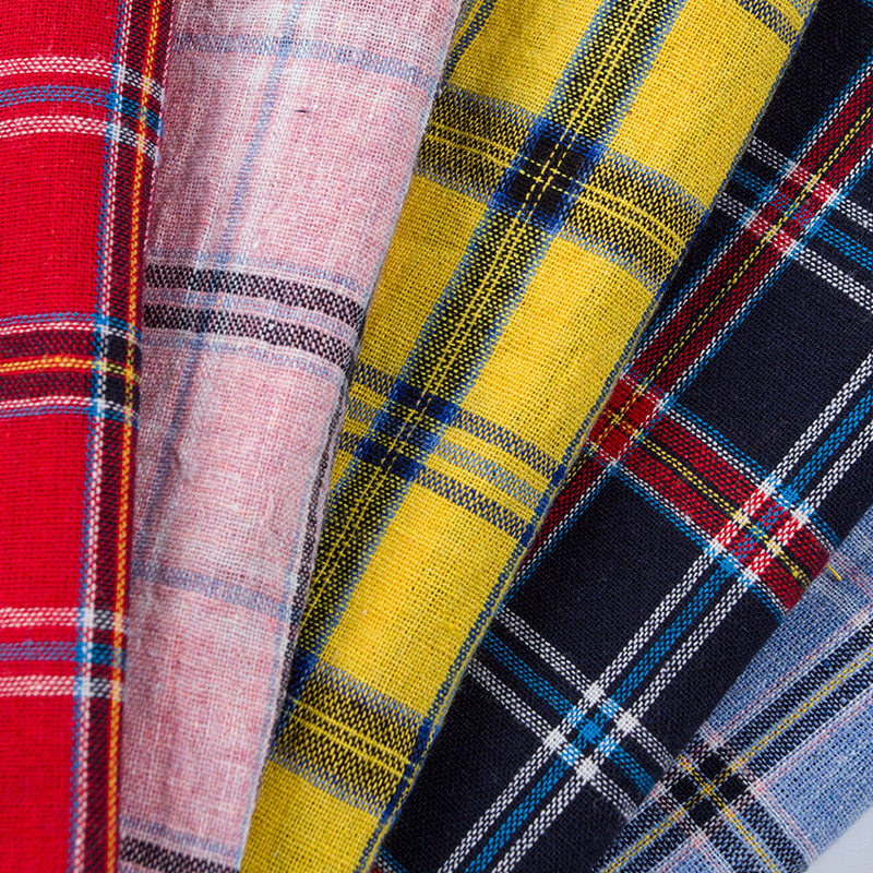 现货  21支涤棉平纹色织格子布 日韩淘宝网销衬衫连衣裙面料