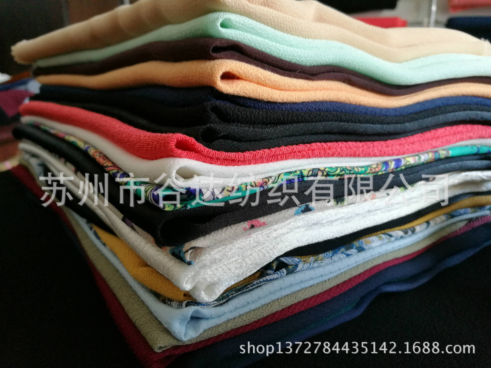厂家供应：   富丽绉     粘棉绉布120D人造丝*30S人棉