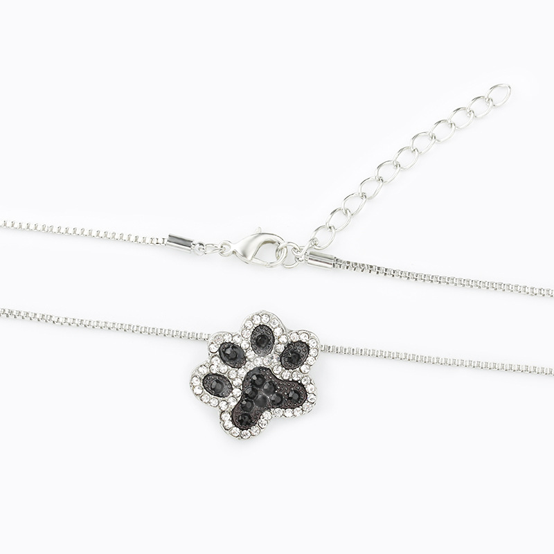 Best Selling Studded Cat Dog Claw Pendant Necklace Cat Paw Print Necklace Ankle Necklace Clavicle Chain display picture 5