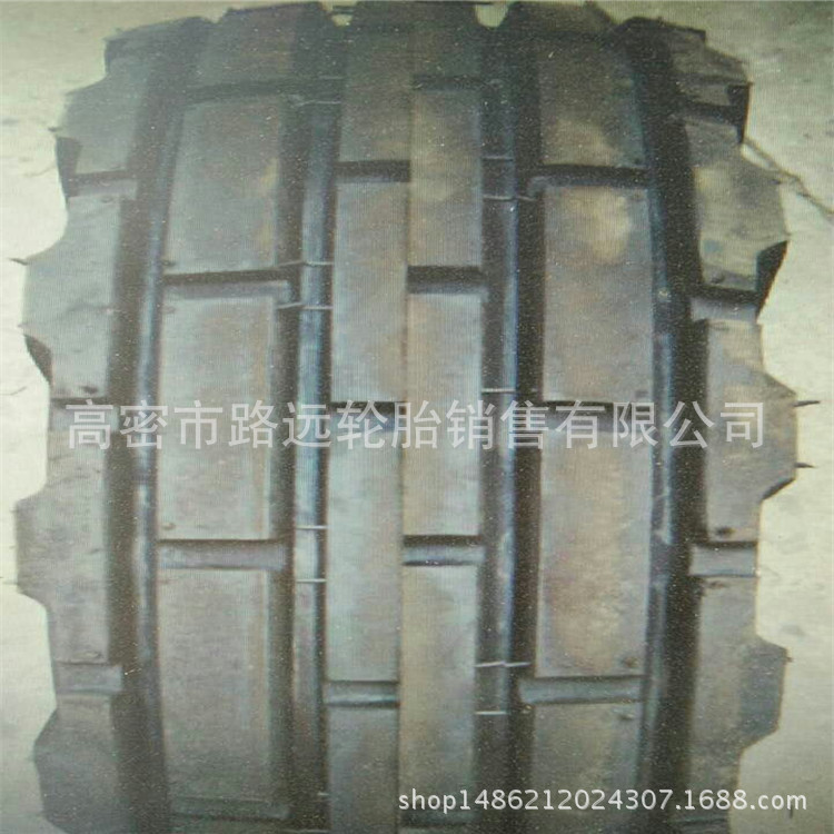 采棉机轮胎 260/95 16/9.00-16 竹节 导向花纹 轮胎