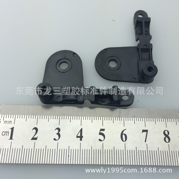 龙三厂商供应5mm孔欧式P型压线夹 压线板  黑色白色透明色压线扣