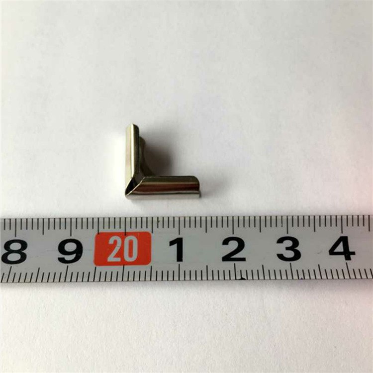 新款欧式箱包装饰盒铁质包角