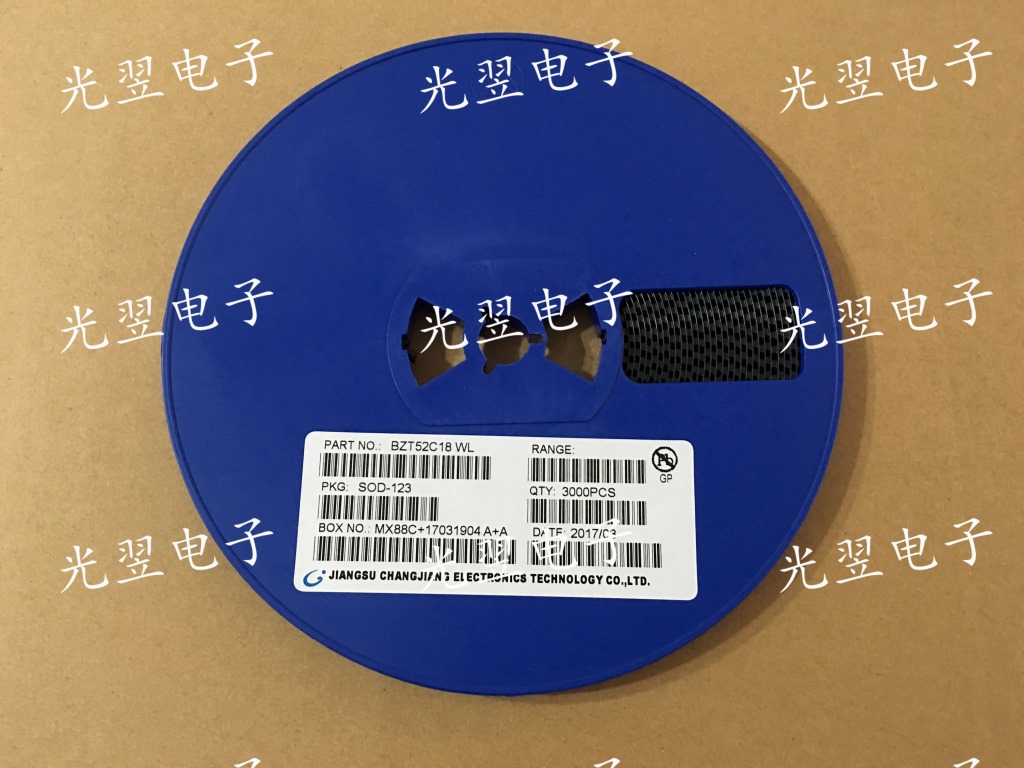 贴片稳压管二极管 BZT52C18  18V SOD-123 1206