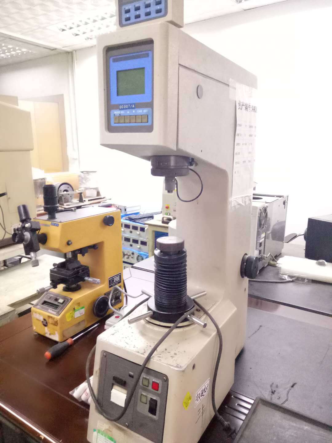 二手三丰 洛氏硬度机 ATD-F3000 洛氏硬度机