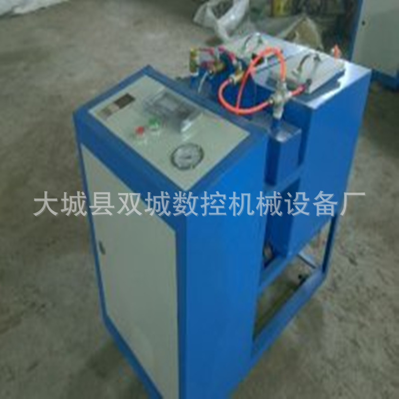 现场发泡聚氨酯定型设备 聚氨酯制冷喷涂浇注机厂家