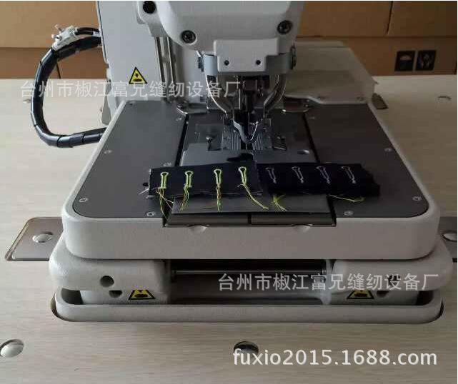 Suministro 9820 máquina de ojo de cerradura de cabeza redonda máquina de coser industrial máquina de ojo de cerradura de cabeza redonda automática