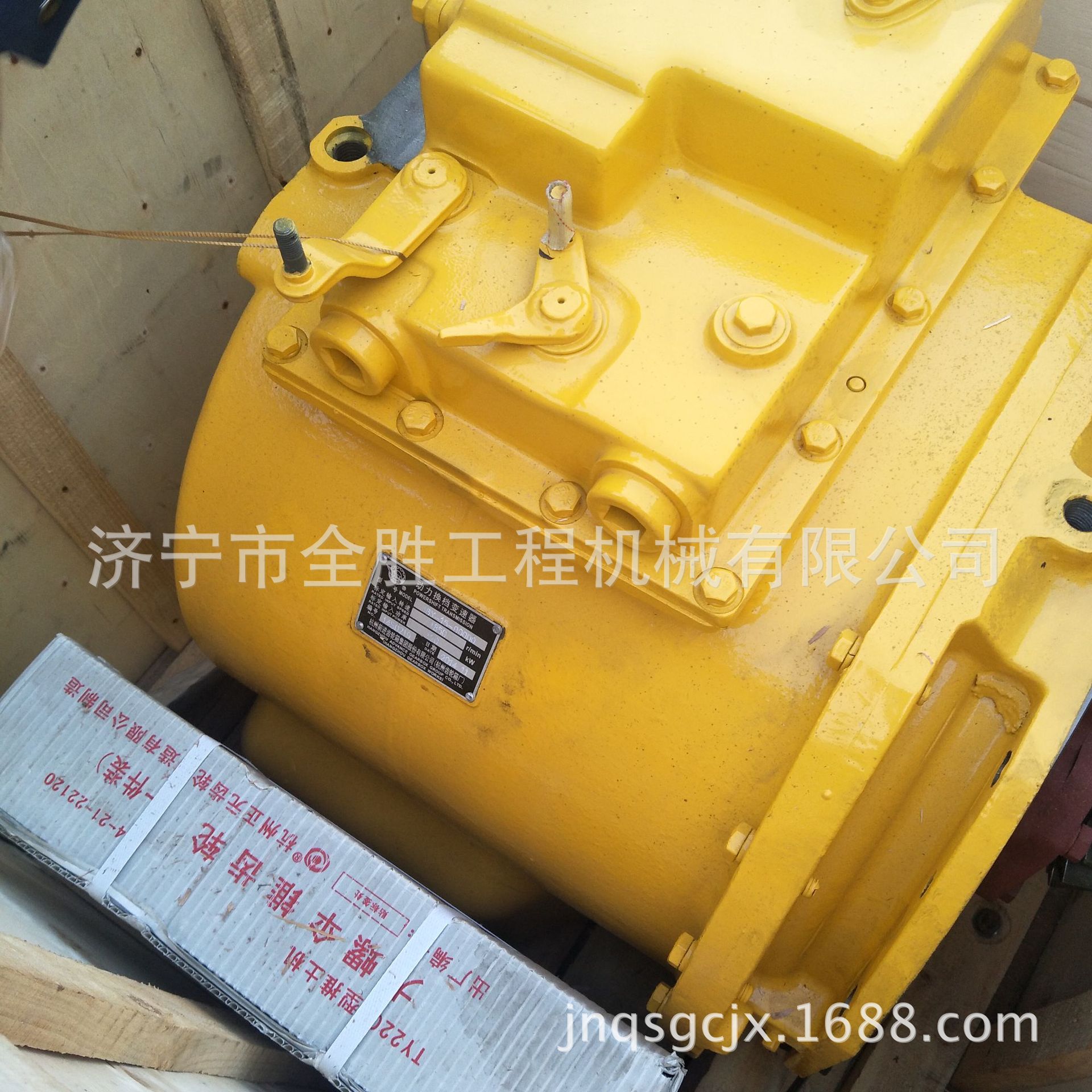 供应推土机变速箱 SD22推土机变速箱 提升油缸 倾斜油缸 链轨总成