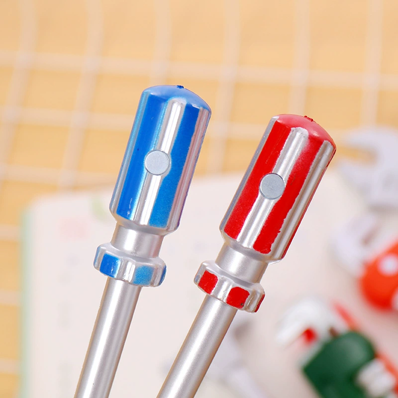 Creative stationery, weapon, lifelike ballpoint pen for elementary school students