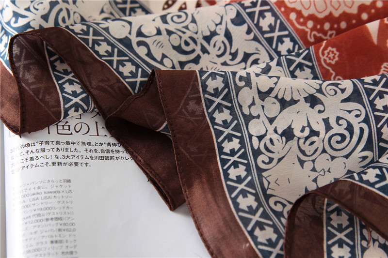 Femmes Rétro Style Classique Bloc De Couleur Satin Foulard display picture 3