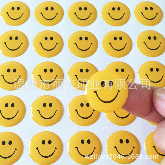 定制水晶滴塑笑脸贴纸 彩色圆形微笑贴 卡通奖励贴 钥匙扣滴塑贴