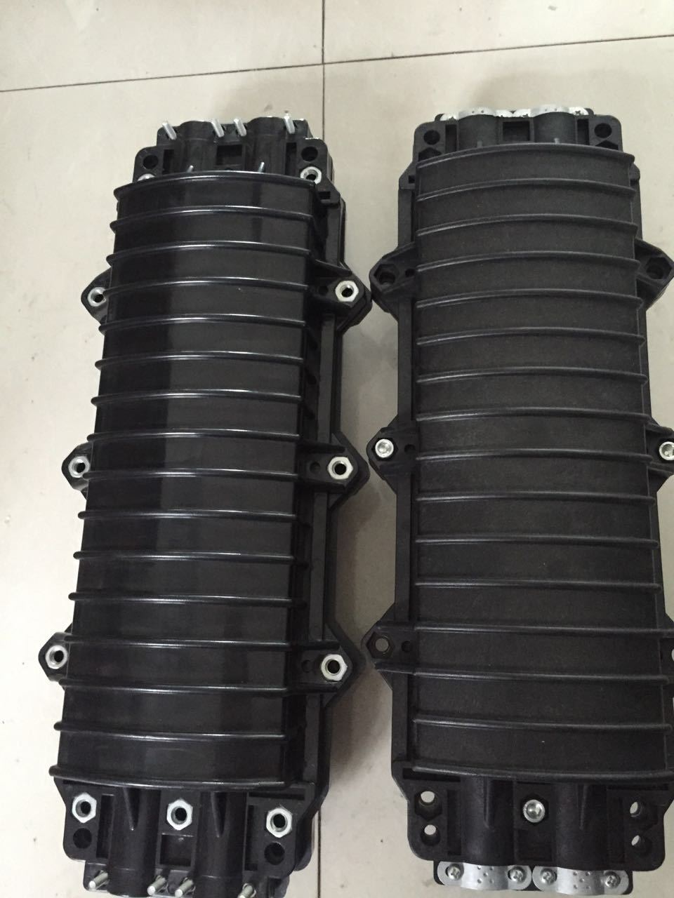 立式帽式2进2出光缆接续盒 接头盒   光纤