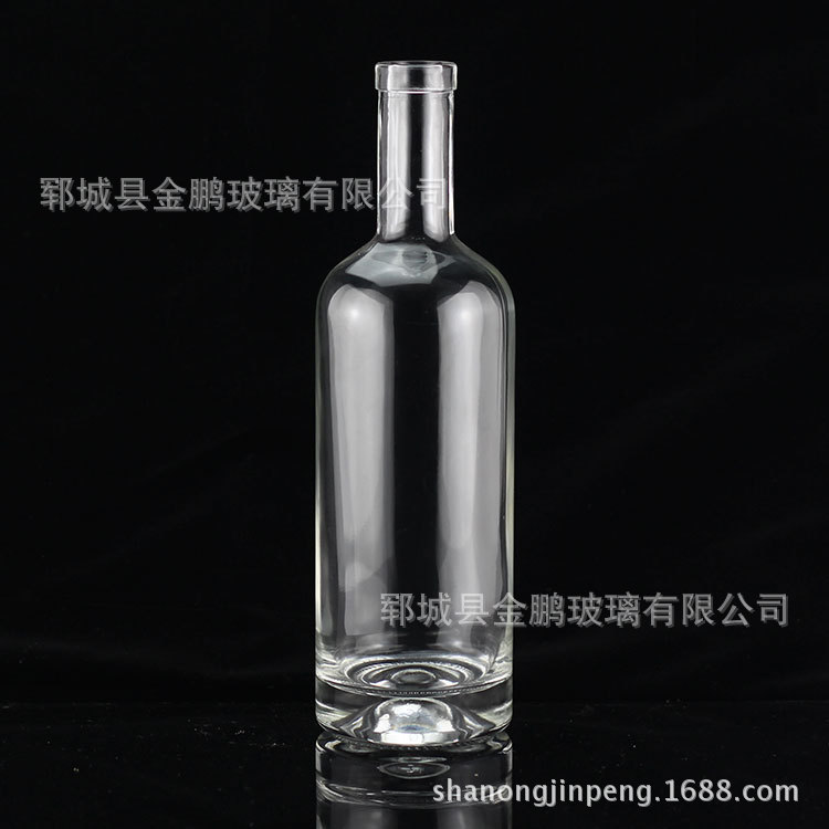 金鹏玻璃厂家批发500ml  750ml  玻璃瓶
