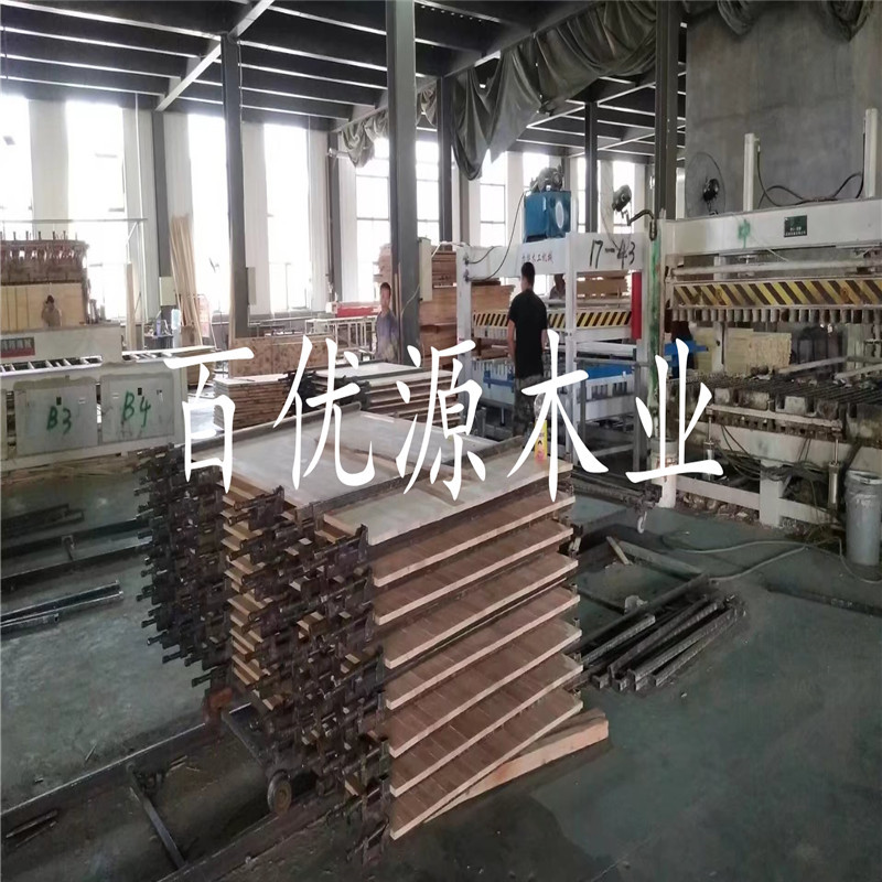 新西兰辐射松集成材