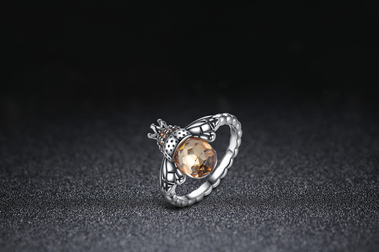 Bee Sterling Silver Ring - Lifestyle