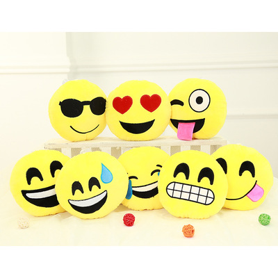 厂家直销新款精品抓机娃娃婚庆礼品挂件小公仔七寸小货抛洒商场