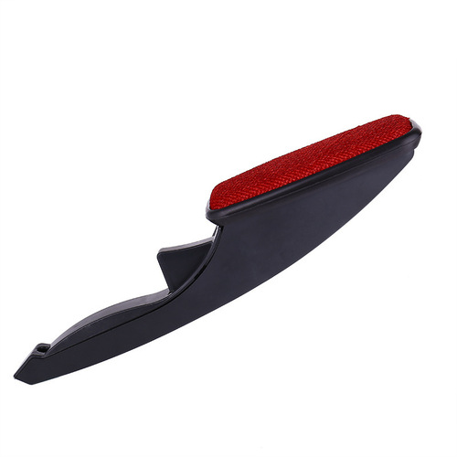 Cashmere wool overcoat with detachable rotating dust brush and vacuum brush, suitable for home use.