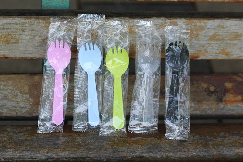 Однораз fork? 'fork' translates fork. Disposable fork, pack, matte spoon, tableware, increased thickness