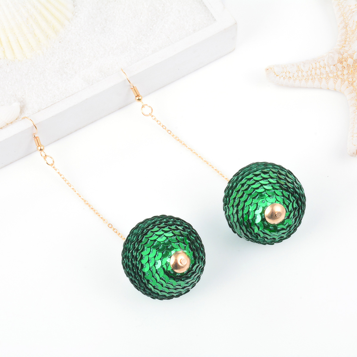 Fashion Simple Earrings Geometric Sequin Ball Pendant Earrings display picture 12