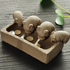 Manufacturer wholesale four little pigs drinking water purple sand ornaments piglets ornaments pig tea pet purple sand tea pet pig tea pet