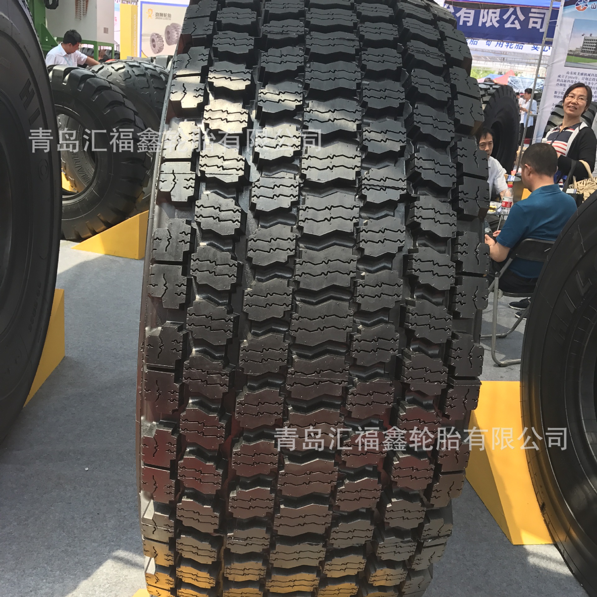 现货销售铰链式卡车轮胎 26.5R25 工程机械轮胎雪地轮胎