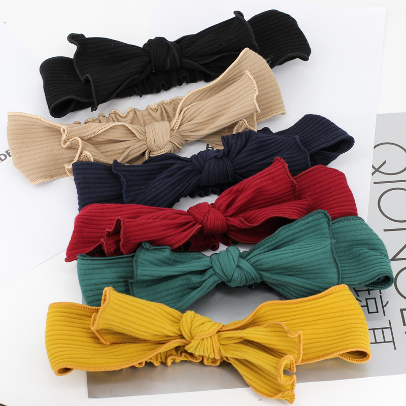 Autumn And Winter Sports Cross Plush Knitted Hair Band Face Wash Yoga Headband display picture 1