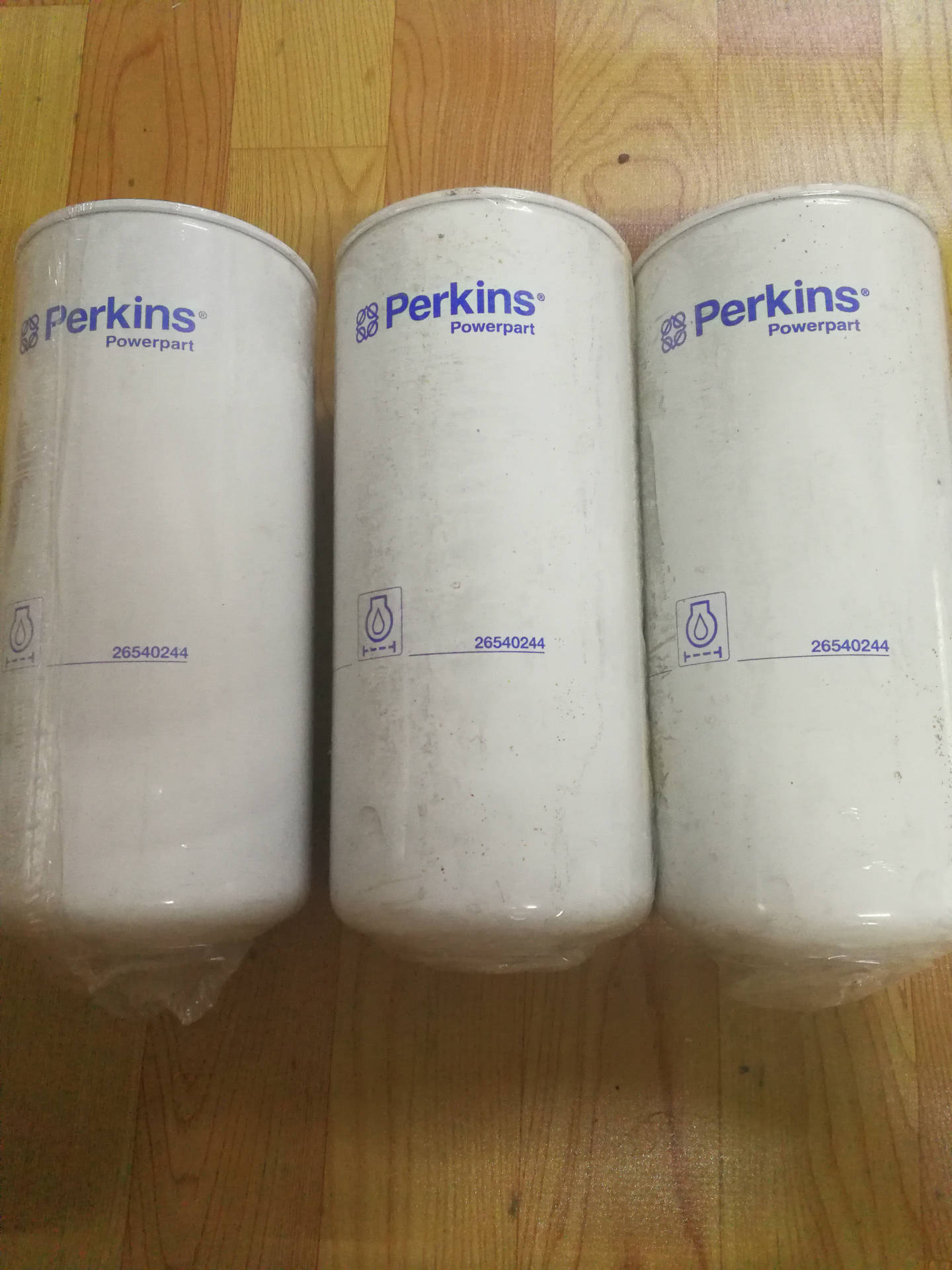 供应珀金斯发动机柴油格26540244