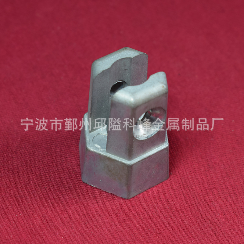 厂家直销锌合金压铸配件 扶梯压铸件 压铸加工