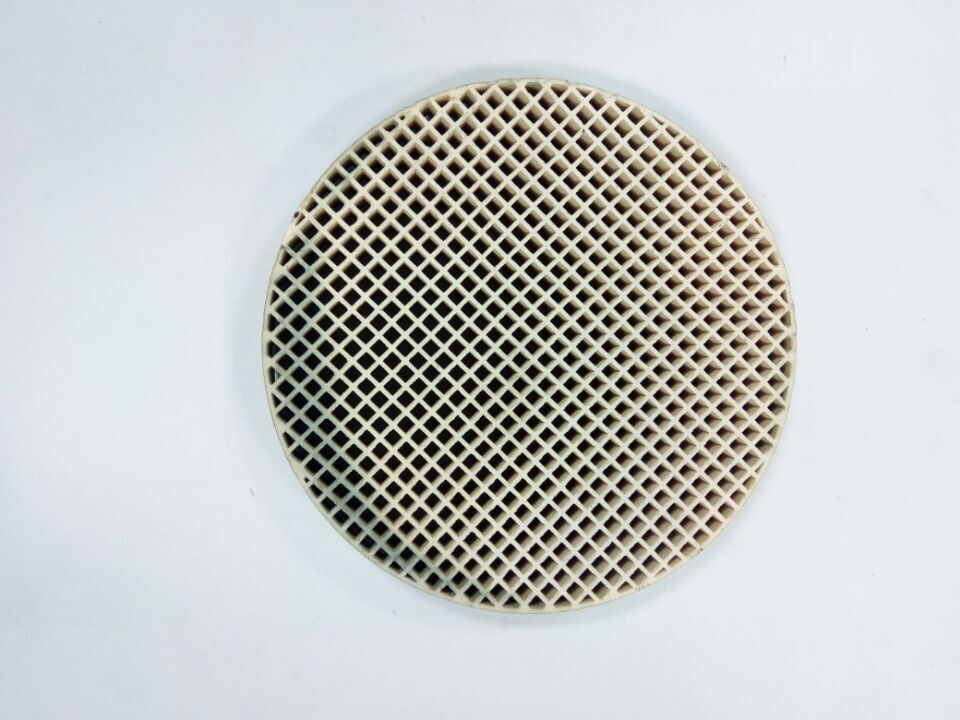 ���ڵ��������ī  ����Ų�����EMI���ϡ�����ֱ���з���