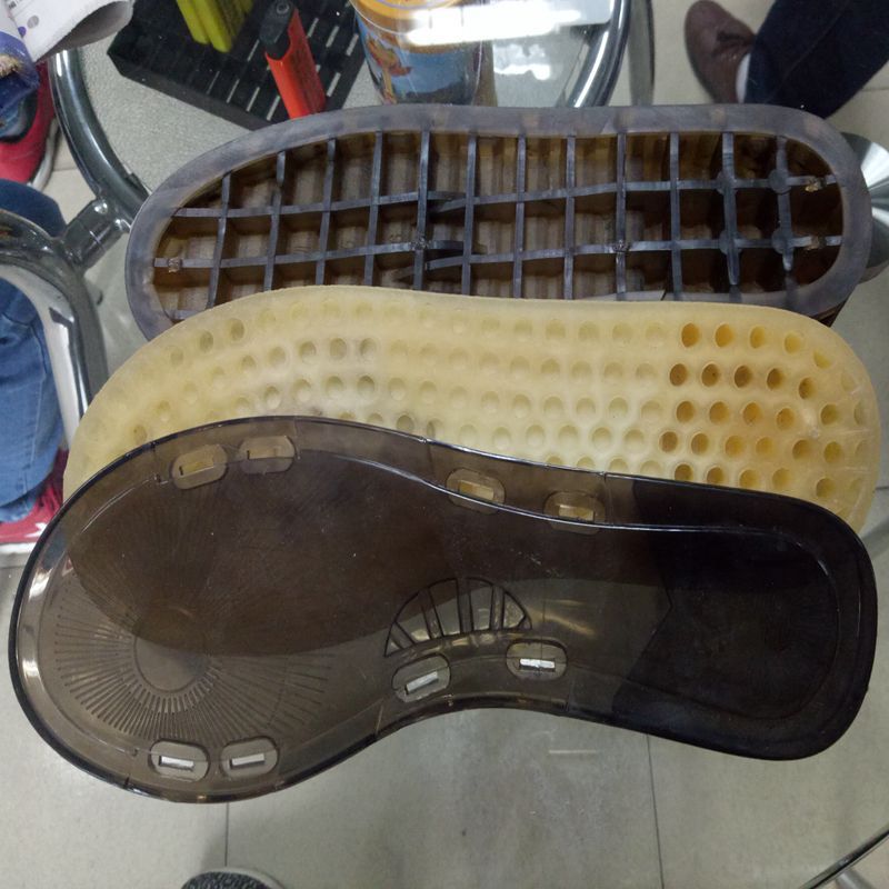 PVC鞋材料 透明20度注塑级 防滑 高流动 软质PVC透明20度颗粒